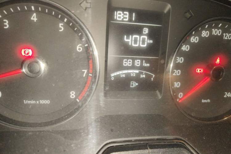 Used Volkswagen Lavida 2013 Restyled Classic 1.6L Manual Comfort Edition Odometer Close Up