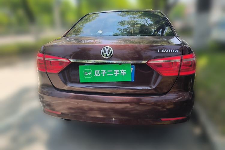 Used Volkswagen Lavida 2013 1.6L Automatic Comfort Edition Rear