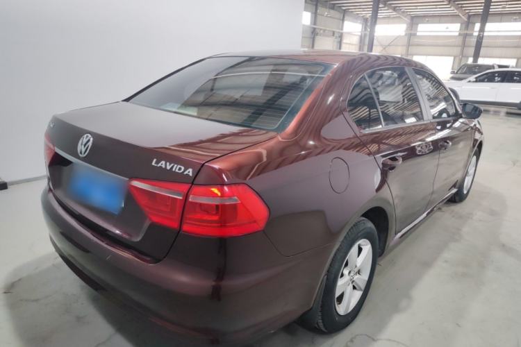 Used Volkswagen Lavida 2013 Revised Classic 1.6L Automatic Fashion Edition Rear Right 45 Deg
