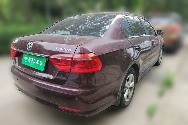 Used Volkswagen Lavida 2013 Revised Classic 1.6L Manual Fashion Edition Rear Right 45 Deg