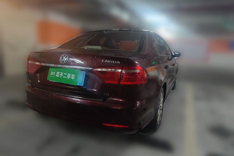 Used Volkswagen Lavida 2013 Revised Version 1.4 TSI Manual Comfort Edition Rear Right 45 Deg