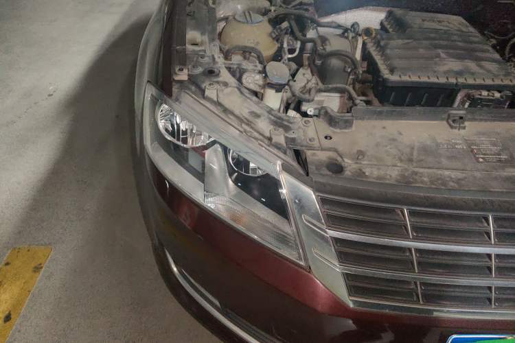 Used Volkswagen Lavida 2013 Restyled Classic 1.6L Automatic Comfort Edition Right Front Headlight