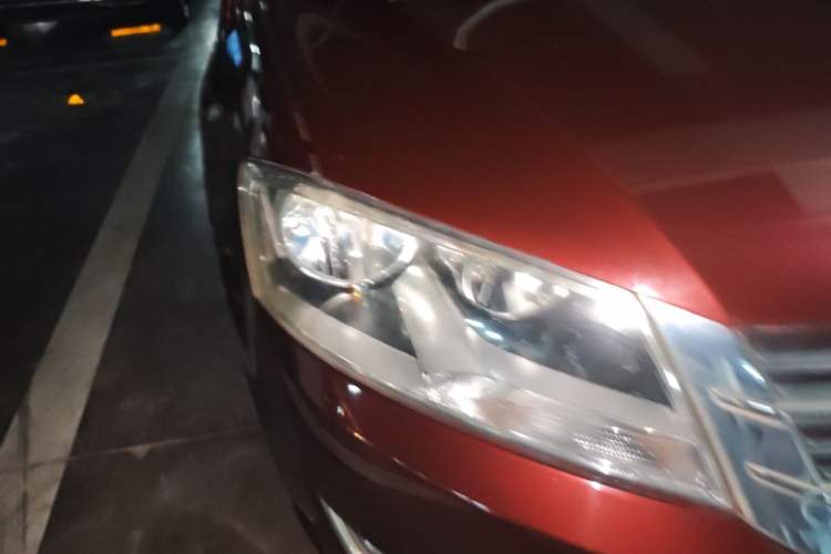 Used Volkswagen Lavida 2013 Restyled Classic 1.6L Automatic Comfort Edition Right Front Headlight