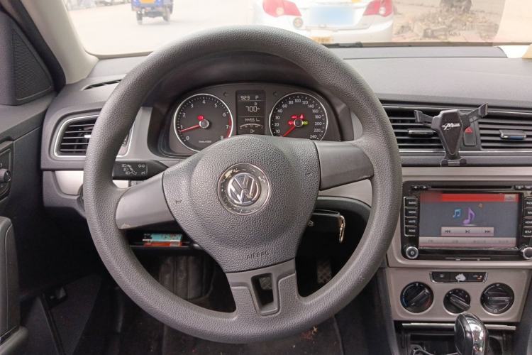 Used Volkswagen Lavida 2013 Restyled Classic 1.6L Automatic Comfort Edition Steering Wheel