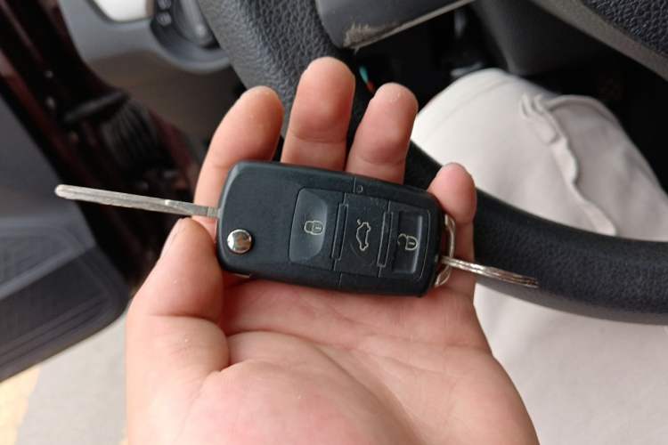 Used Volkswagen Lavida 2013 Restyled Classic 1.6L Automatic Comfort Edition Vehicle Key