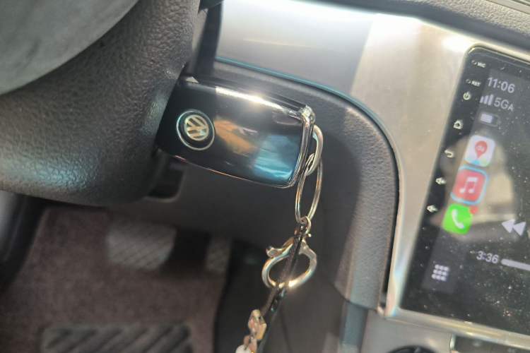 Used Volkswagen Lavida 2013 1.6L Automatic Comfort Edition Vehicle Key