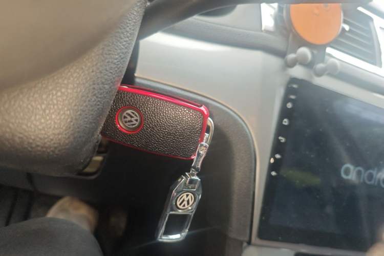 Used Volkswagen Lavida 2013 Revised Classic 1.6L Automatic Fashion Edition Vehicle Key