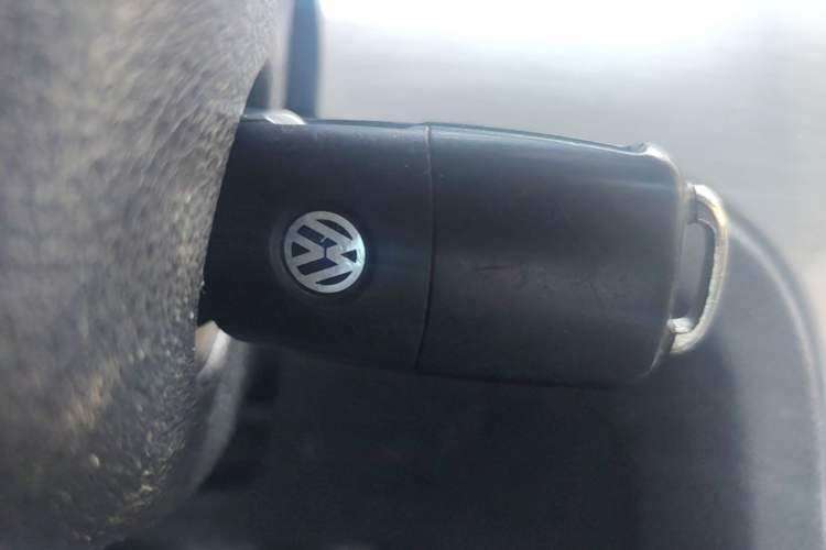 Used Volkswagen Lavida 2013 Revised Classic 1.6L Manual Fashion Edition Vehicle Key