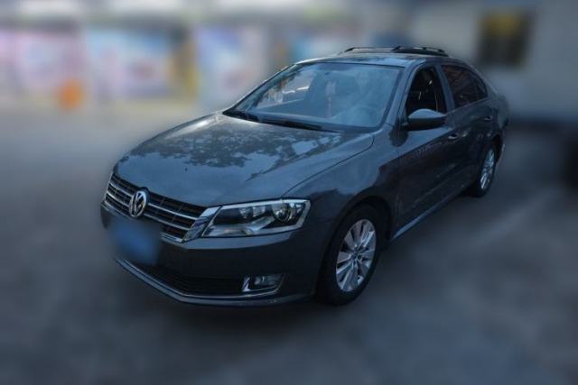 Used Volkswagen Lavida 2013 1.6L Manual Comfort Edition
