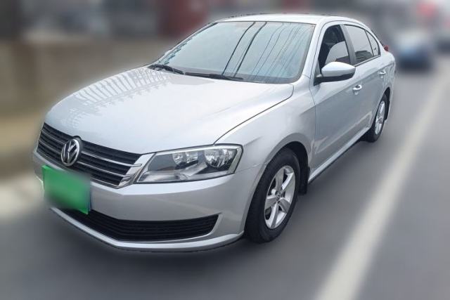 Used Volkswagen Lavida 2013 Revised Classic 1.6L Automatic Fashion Edition