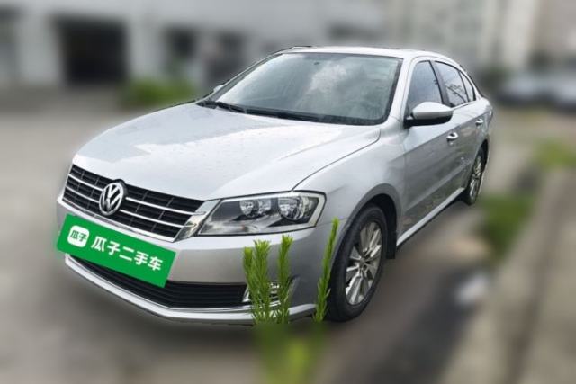 Used Volkswagen Lavida 2013 Restyled Classic 1.6L Manual Comfort Edition