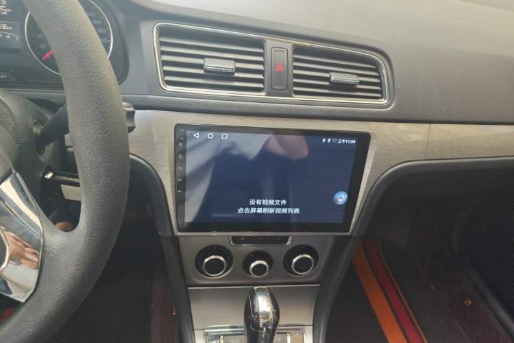 Used Volkswagen Lavida 2013 Restyled Classic 1.6L Automatic Comfort Edition Audio And AC Panel