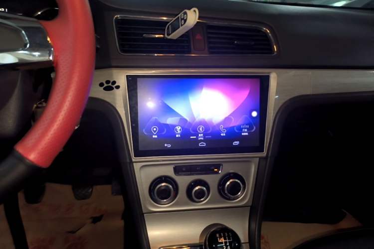 Used Volkswagen Lavida 2013 Revised Version 1.4 TSI Manual Comfort Edition Audio And AC Panel