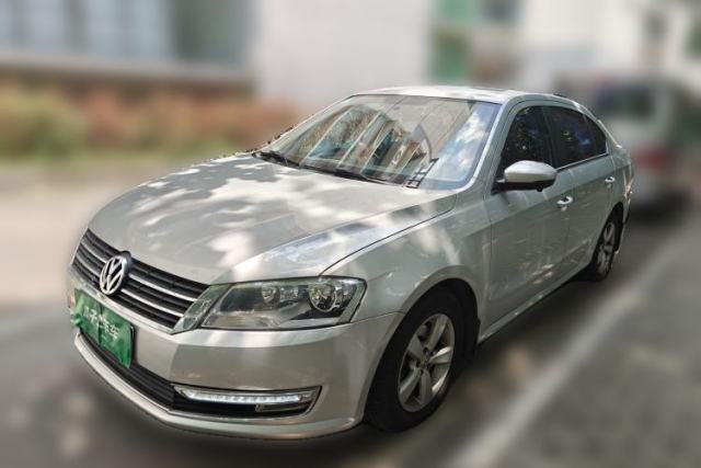 Used Volkswagen Lavida 2013 Revised Classic 1.6L Automatic Fashion Edition