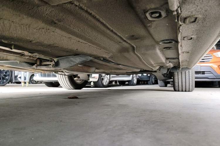 Used Volkswagen Lavida 2013 1.4TSI DSG Comfort Edition Chassis Front Left