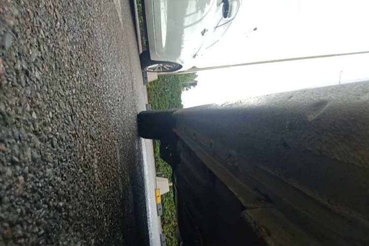 Used Volkswagen Lavida 2013 1.6L Automatic Comfort Edition Chassis Front Right