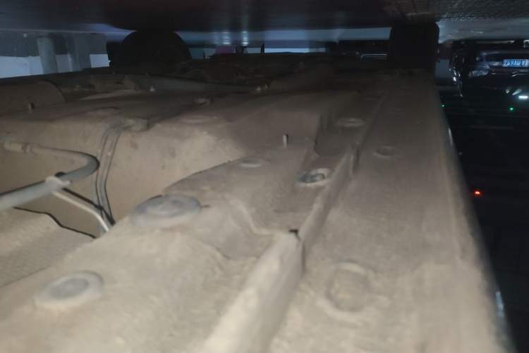 Used Volkswagen Lavida 2013 1.6L Automatic Comfort Edition Chassis Rear Left
