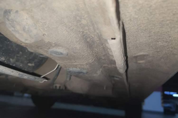 Used Volkswagen Lavida 2013 1.6L Automatic Comfort Edition Chassis Rear Right