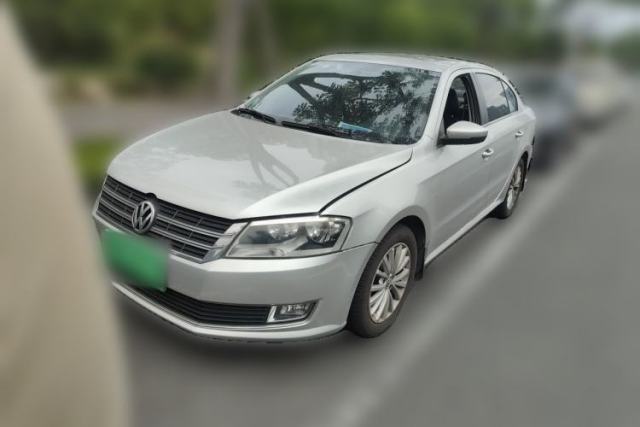 Used Volkswagen Lavida 2013 Revised Version 1.6L Automatic Luxury Edition