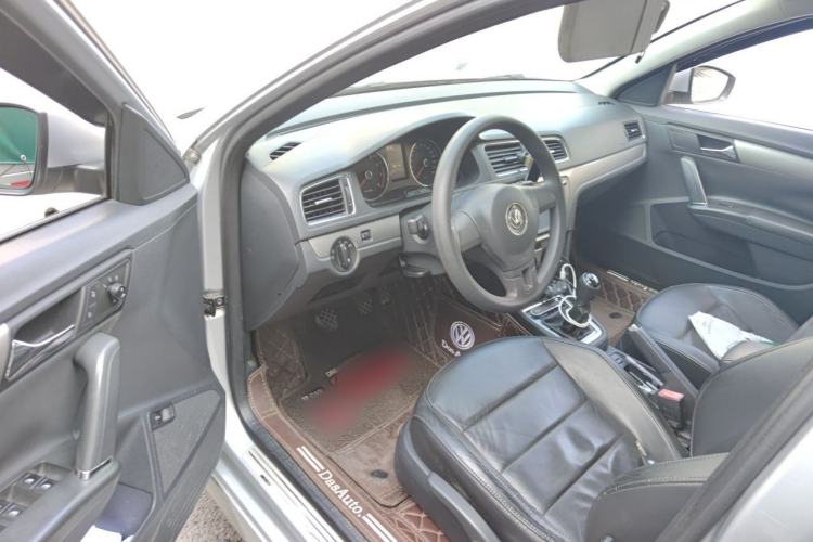 Used Volkswagen Lavida 2013 Restyled Classic 1.6L Manual Comfort Edition Driver Seat