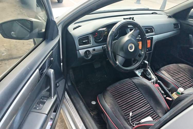 Used Volkswagen Lavida 2013 Restyled Classic 1.6L Automatic Comfort Edition Driver Seat