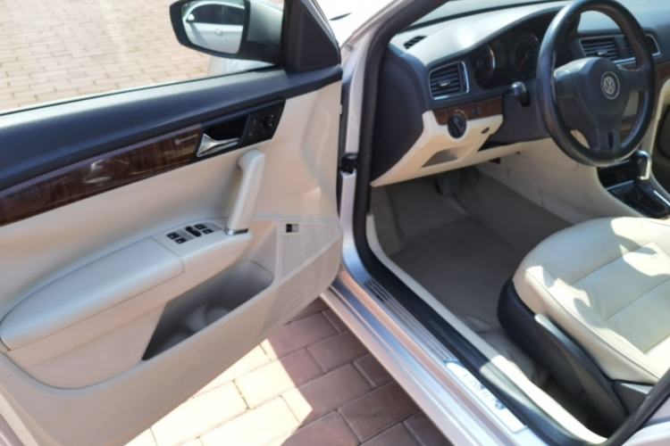 Used Volkswagen Lavida 2013 1.4TSI DSG Comfort Edition Driver Seat