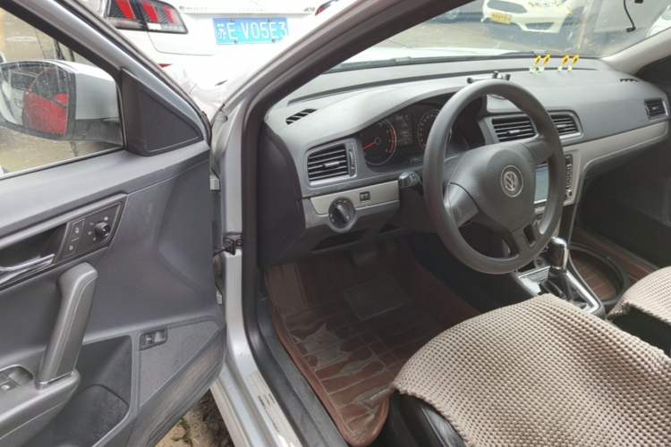 Used Volkswagen Lavida 2013 1.4TSI DSG Comfort Edition Driver Seat