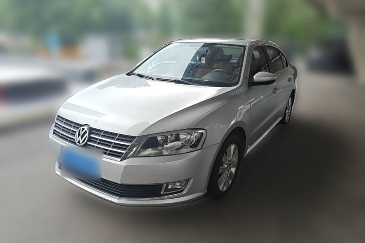 Used Volkswagen Lavida 2013 Restyled Classic 1.6L Manual Comfort Edition Guazi used car, China used car export, Used car for sale, Used  cars, Cheapest cars for sale