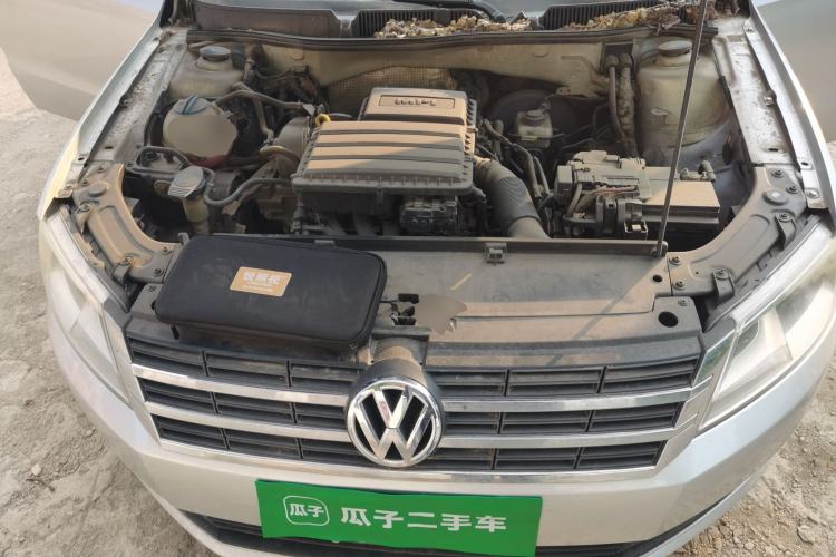 Used Volkswagen Lavida 2013 Revised Classic 1.6L Automatic Fashion Edition Engine Bay