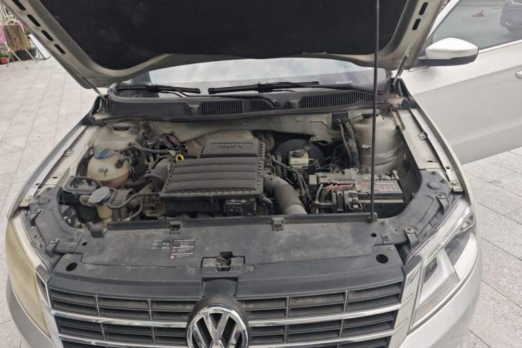 Used Volkswagen Lavida 2013 Restyled Classic 1.6L Automatic Comfort Edition Engine Bay