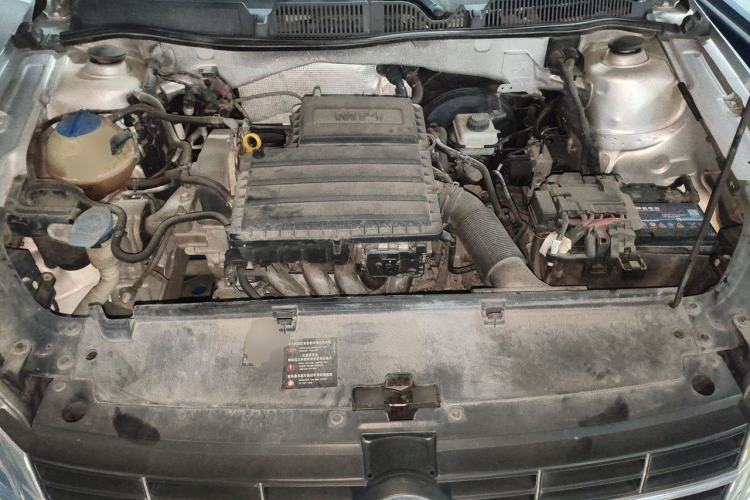 Used Volkswagen Lavida 2013 Restyled Classic 1.6L Automatic Comfort Edition Engine Bay