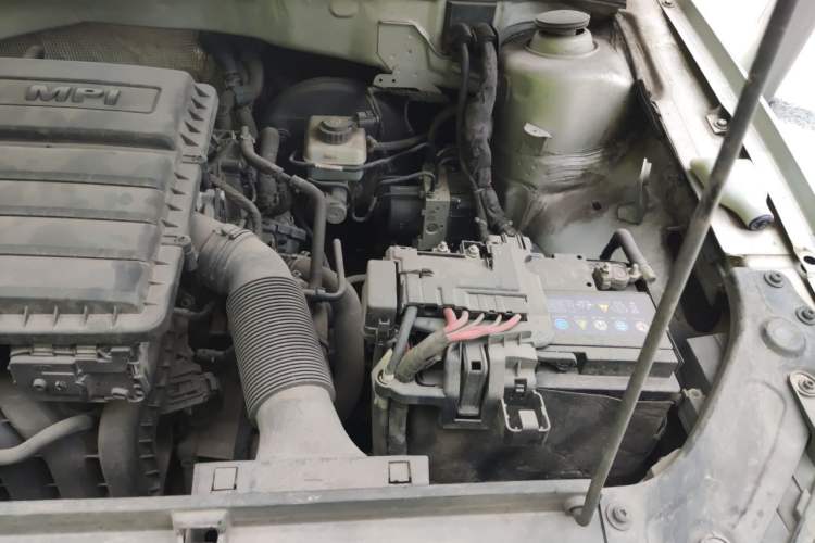 Used Volkswagen Lavida 2013 Restyled Classic 1.6L Manual Comfort Edition Engine Bay Left
