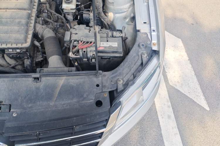 Used Volkswagen Lavida 2013 Restyled Classic 1.6L Automatic Comfort Edition Engine Bay Left