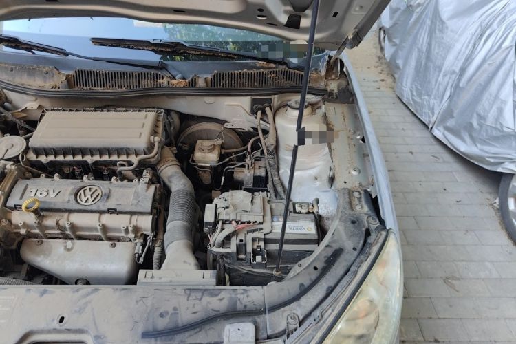 Used Volkswagen Lavida 2013 Classic 1.6L Manual Fashion Edition Engine Bay Left