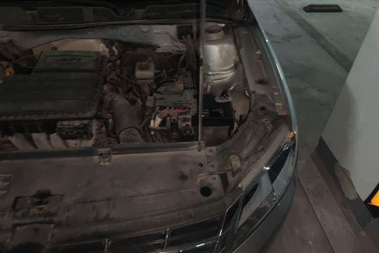 Used Volkswagen Lavida 2013 Restyled Classic 1.6L Automatic Comfort Edition Engine Bay Left