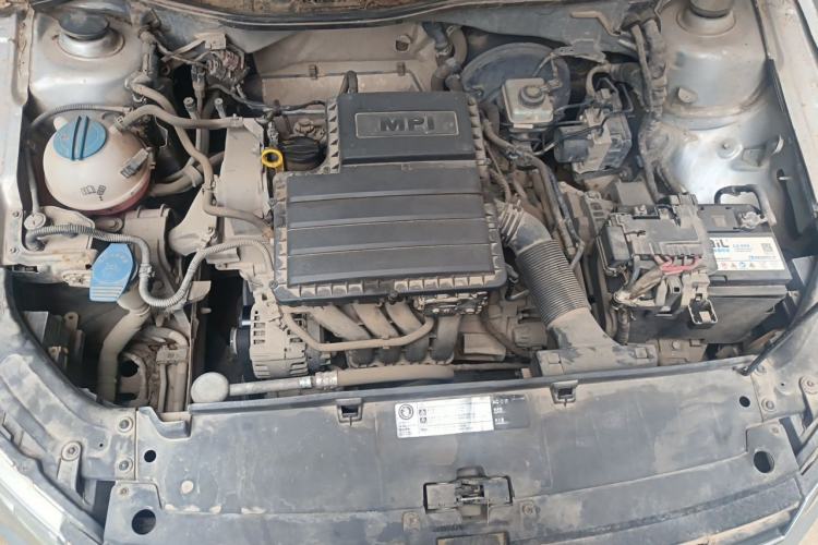 Used Volkswagen Lavida 2013 Restyled Classic 1.6L Automatic Comfort Edition Engine Bay
