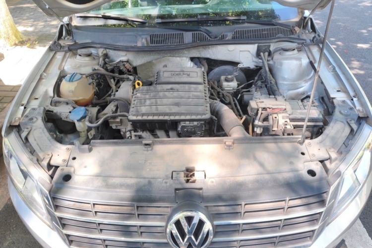 Used Volkswagen Lavida 2013 Restyled Classic 1.6L Automatic Comfort Edition Engine Bay