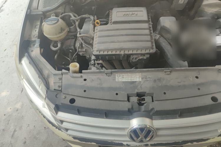 Used Volkswagen Lavida 2013 Revised Classic 1.6L Automatic Fashion Edition Engine Bay Right