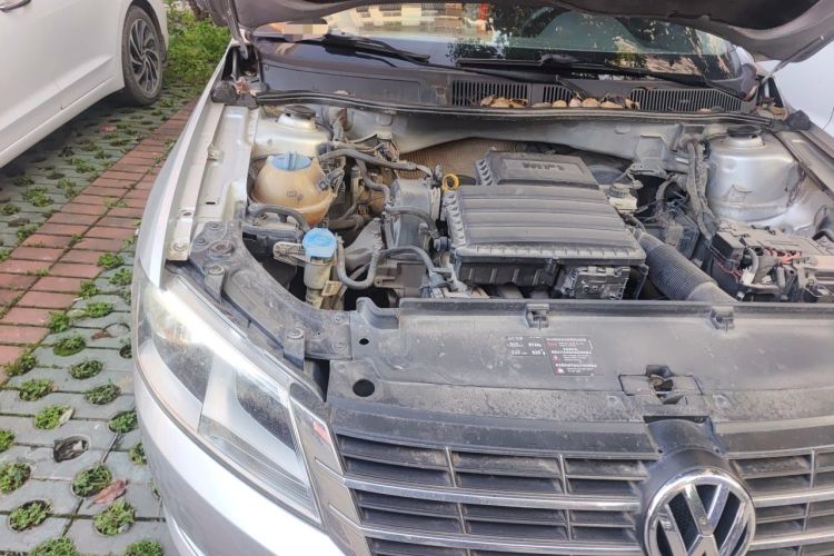 Used Volkswagen Lavida 2013 Restyled Classic 1.6L Automatic Comfort Edition Engine Bay Right