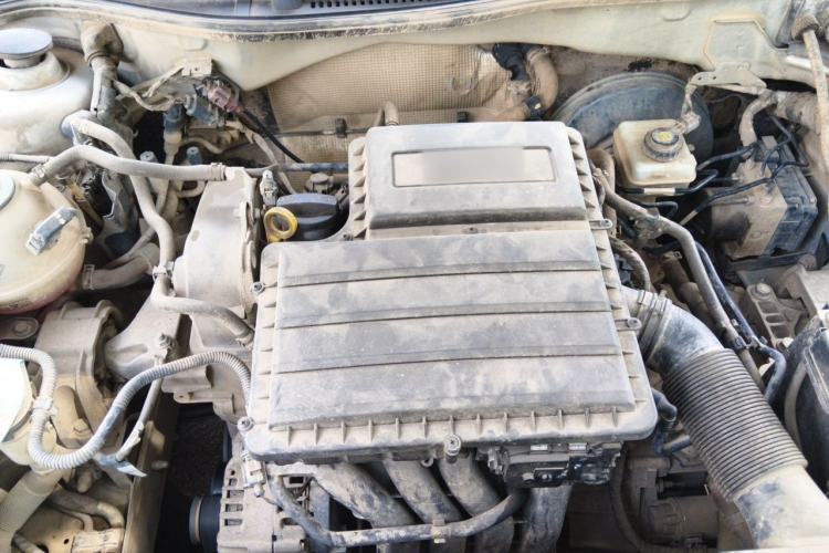 Used Volkswagen Lavida 2013 Restyled Classic 1.6L Automatic Comfort Edition Engine Bay