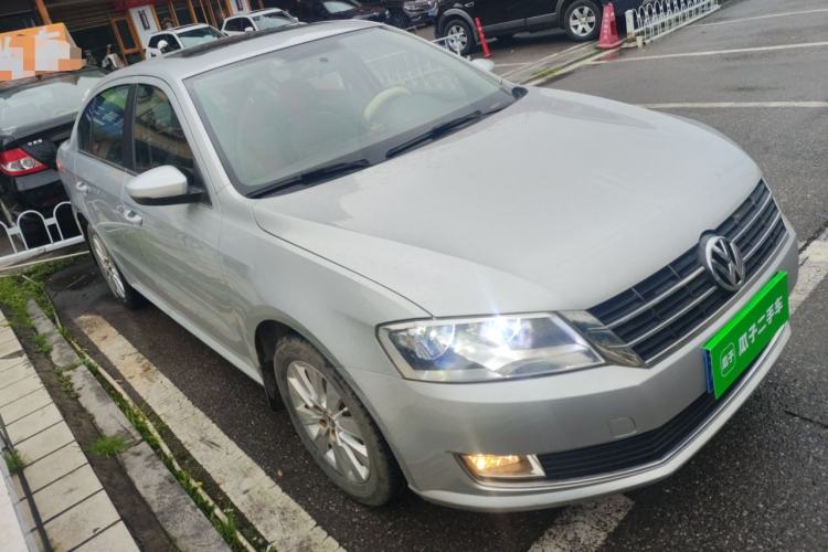 Used Volkswagen Lavida 2013 Restyled Classic 1.6L Automatic Comfort Edition Exterior 1