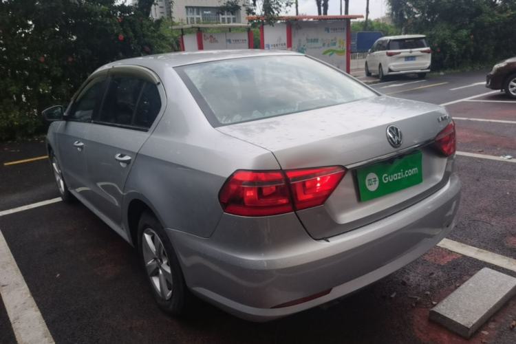 Used Volkswagen Lavida 2013 Revised Classic 1.6L Automatic Fashion Edition Exterior 2