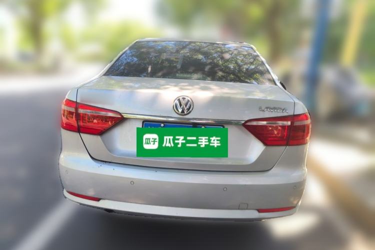 Used Volkswagen Lavida 2013 Restyled Classic 1.6L Automatic Comfort Edition Exterior 4