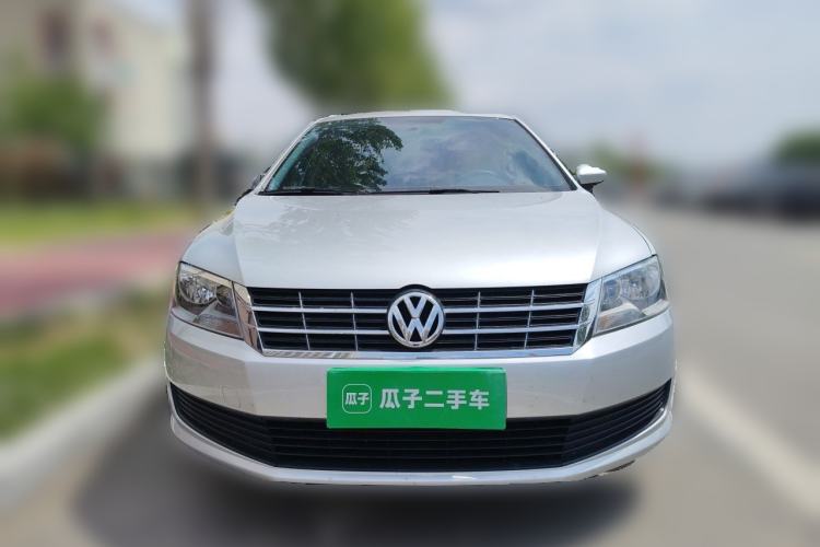 Used Volkswagen Lavida 2013 Revised Classic 1.6L Automatic Fashion Edition Front