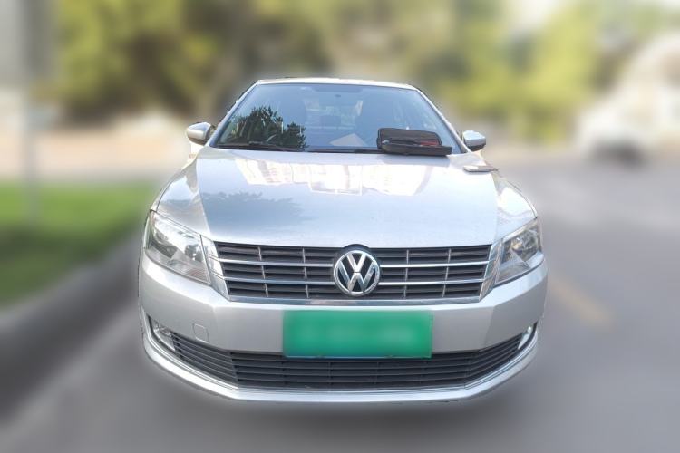 Used Volkswagen Lavida 2013 Restyled Classic 1.6L Automatic Comfort Edition Front