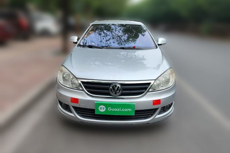 Used Volkswagen Lavida 2013 Classic 1.6L Manual Fashion Edition Front