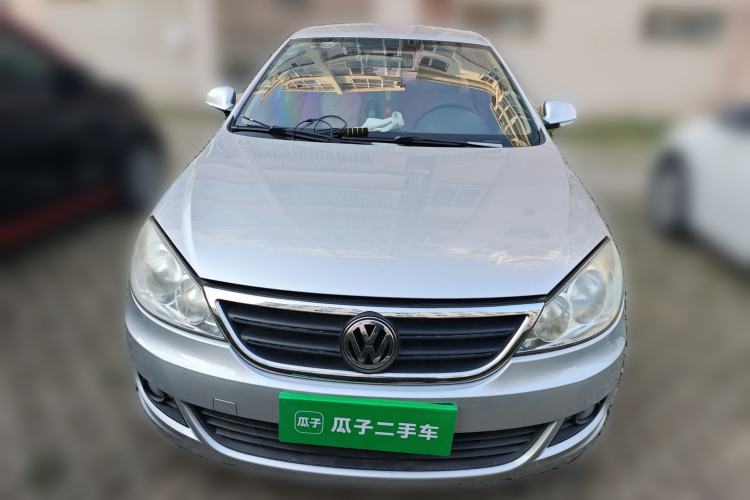 Used Volkswagen Lavida 2013 Classic 1.6L Manual Fashion Edition Front