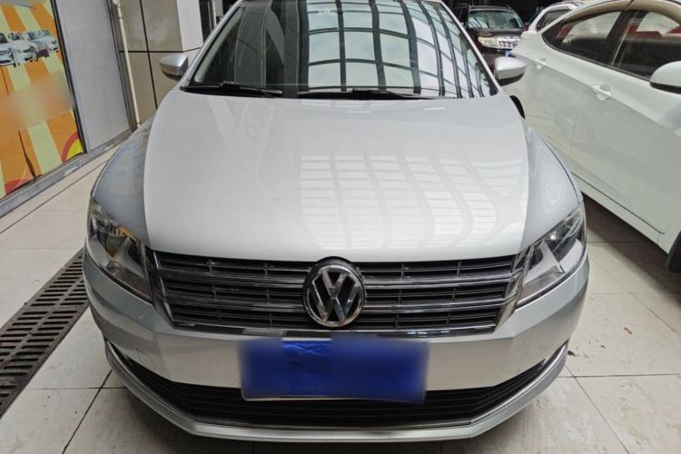 Used Volkswagen Lavida 2013 Revised Version 1.4 TSI DSG Comfort Edition Front