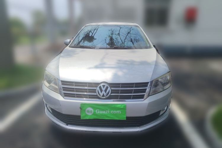 Used Volkswagen Lavida 2013 1.4TSI Manual Comfort Edition Front