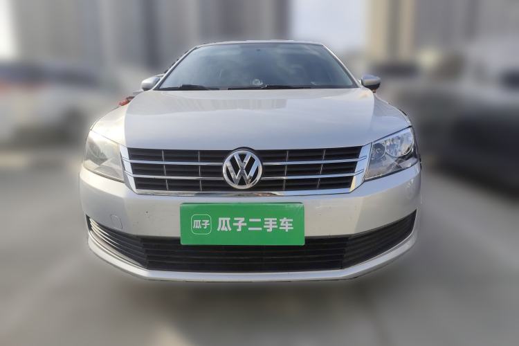Used Volkswagen Lavida 2013 1.6L Automatic Fashion Edition Front